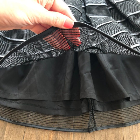 Luxxel | Black Striped Sheer Flare Skirt - Picture 6 of 8